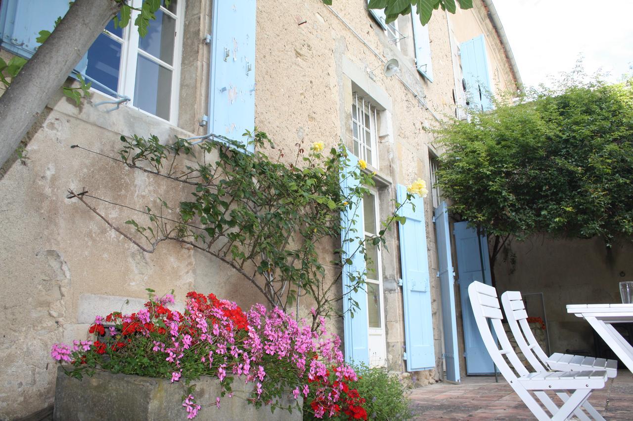 Maison De Mallast Montolieu Екстериор снимка