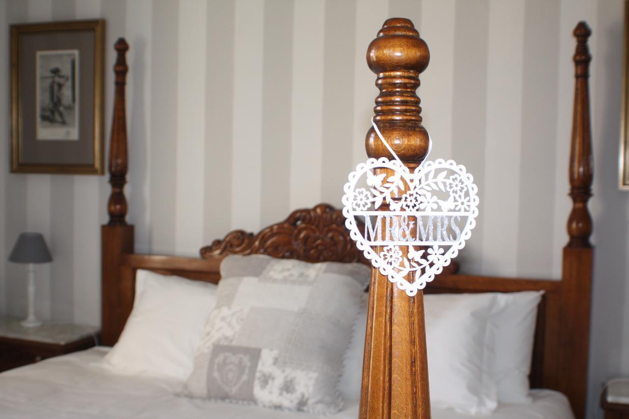 Maison De Mallast Montolieu Екстериор снимка